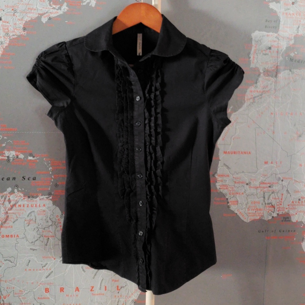 Papaya Women Top blouse Size Small Black